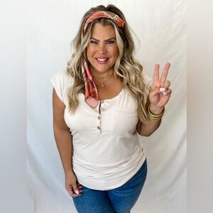 Ribbed Henley Cap Sleeve Top 1X